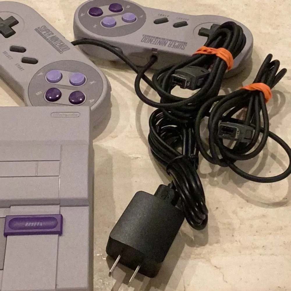 Super Nintendo SNES Mini Classic Edition Console 21 Games CLV-201 Tested